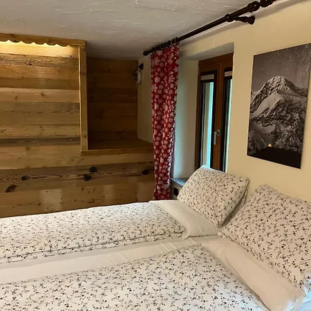 Flora Alpina Apartments-Residenza Verdebjo Gressoney-Saint-Jean Exterior photo